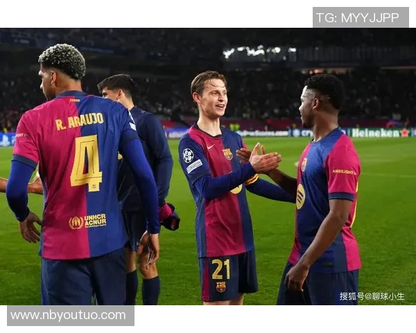 挑战系列足球明星排名揭晓谁将成为球场之王引发热议与期待